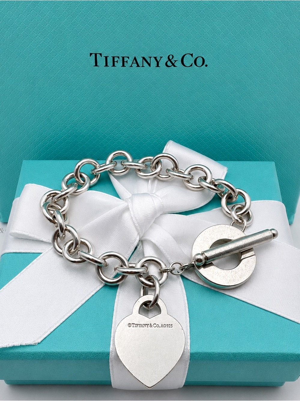 Tiffany & Co. Return to Tiffany Heart Tag Toggle Bracelet Sterling Silver Gift - Picture 3 of 11